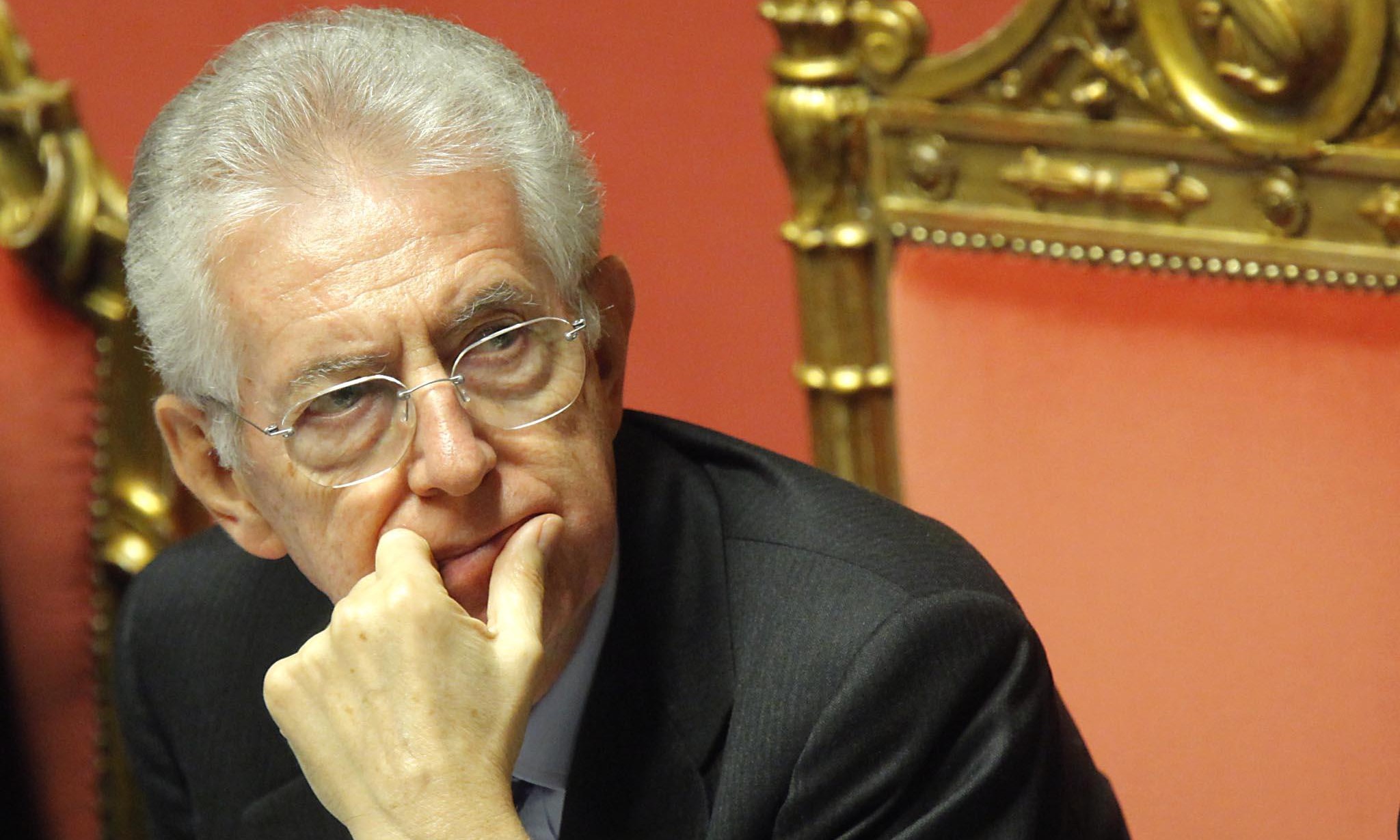 Crisi, Monti al Parlamento: l’Italia rafforzata rispetto al passato. Lavoriamo dall’inizio all’obiettivo crescita