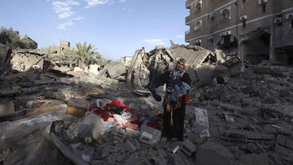 Gaza, tregua più vicina. Israele blocca invasione da terra. Hillary Clinton a Tel Aviv