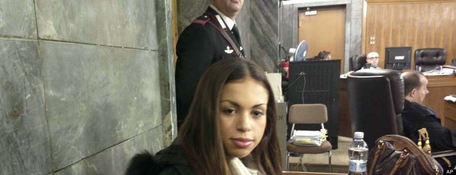 Processo Ruby, l’accusa del pm: “Sistema prostitutivo per il piacere di Berlusconi. La Minetti vendeva il suo corpo”