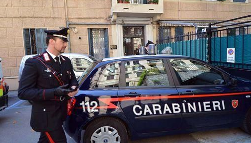 Ferrara, anziana signora e la nuora massacrate a colpi di calci e bastoni da ladri in casa: arrestati due romeni pregiudicati