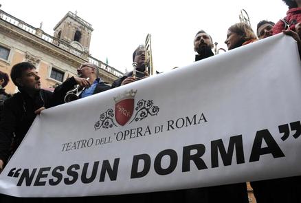 Tagli all’Opera di Roma, dipendenti in sciopero: salta la prima dell’Ernani diretta da Muti