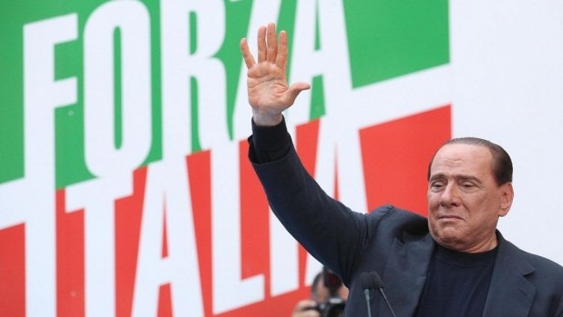 Berlusconi decaduto: “Un giorno di lutto per la democrazia”. Il Senato approva l’espulsione