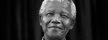 Addio Madiba, a 95 anni scompare Nelson Mandela il padre della lotta all’apartheid