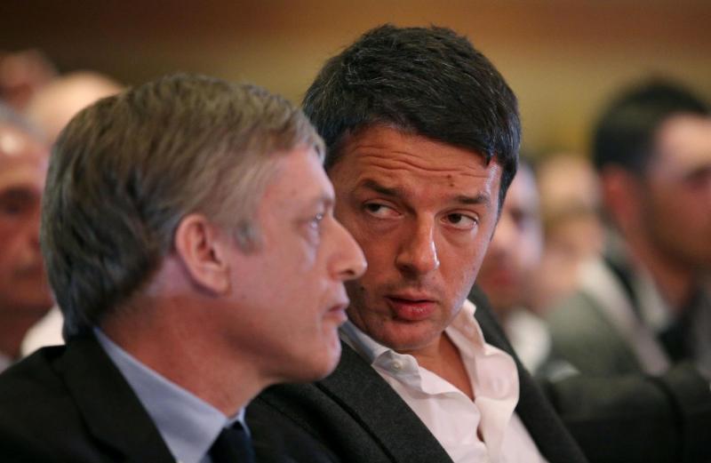 Riforma elettorale, Renzi presenta l’Italicum. Il Pd approva ma Cuperlo frena: “Non convince”