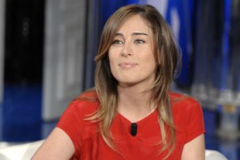 Ministro Boschi: “Non chiediamo le dimissioni dei sottosegretari per un avviso di garanzia” ma è subito bufera