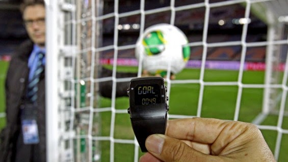 Mondiale 2014, arbitri a prova di errore: smartwatch con il GoalControl, telecamere Ultramotion. Al via l’evento più tecnologico di sempre
