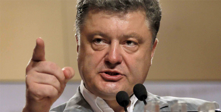 Kiev, Poroshenko giura da presidente: “La Crimea è, era e sempre sarà terra ucraina”