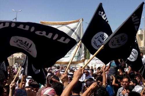 Isis: migliaia di jihadisti alle porte di Bagdad. Ban Ki-moon: “Impegnarsi per evitare massacro di civili a Kobane”