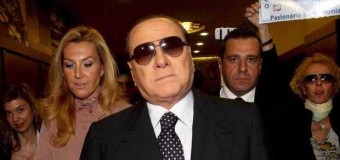 Berlusconi al San Raffaele, l’uveite si aggrava lo costringe a un ricovero per una settimana