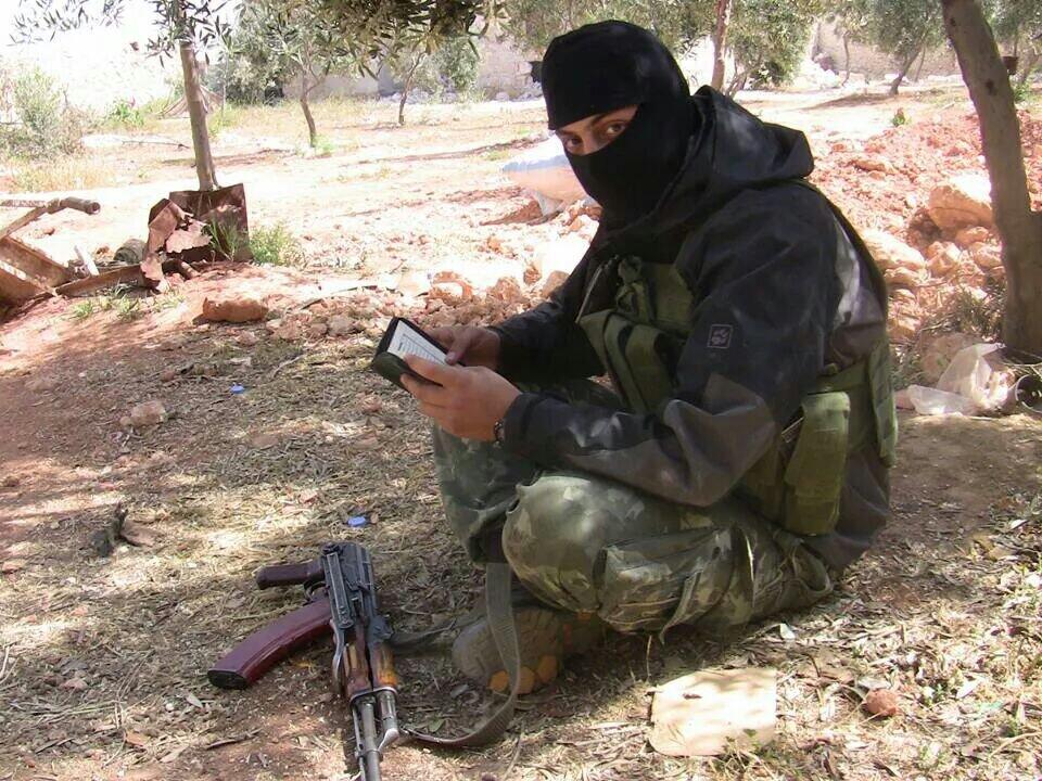 Terrorismo internazionale, il nemico numero uno è Abou Soussi, marocchino di 27 anni residente in Grecia