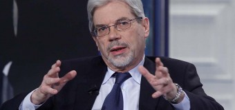 Presidenza del Consiglio, cambio di poltrone: l’economista Claudio De Vincenti sottosegretario al posto di Graziano Delrio