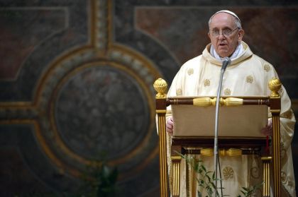 Papa Francesco ai sarcerdoti: “La stanchezza e’ un rischio una specie di malattia professionale. Anch’io sono stanco…”
