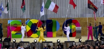 Al via Expo2015, Renzi: “L’Italia s’è desta, abbiamo sei mesi per vincere la sfida”. Anonymous attacca il sito di vendita dei biglietti