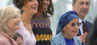 Expo, Michelle Obama a Palazzo Italia incontra Agnese Renzi ed Emma Bonino. La first lady accompagnata dalle figlie e dalla mamma Marian