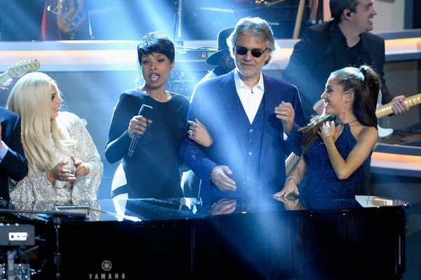 Andrea Bocelli e Ariana Grande a Castel Sant’Angelo: un videoclip a due voci. Un nuovo album insieme con la star statunitense di origini italiane