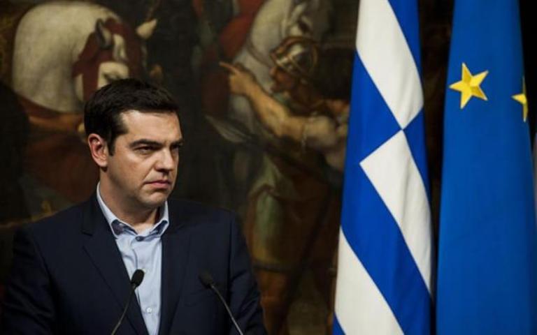 Grecia, ultimatum fino a domenica. Tsipras invia richiesta di aiuti finanziari: “I fondi finora sono andati alle banche non al popolo”