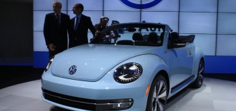 Volkswagen, guai senza fine: grandi azionisti fanno causa all’azienda per 40 mld dopo che il titolo ha perso 25 mld di valore in Borsa