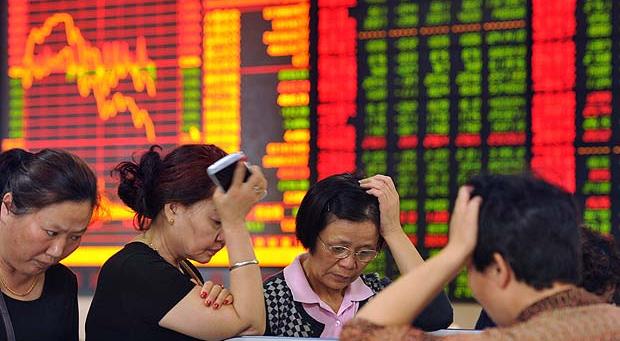 Cina spaventa i mercati, l’economia rallenta al 6,9% il livello di crescita più basso in 25 anni. Il gigante asiatico in una transizione epocale